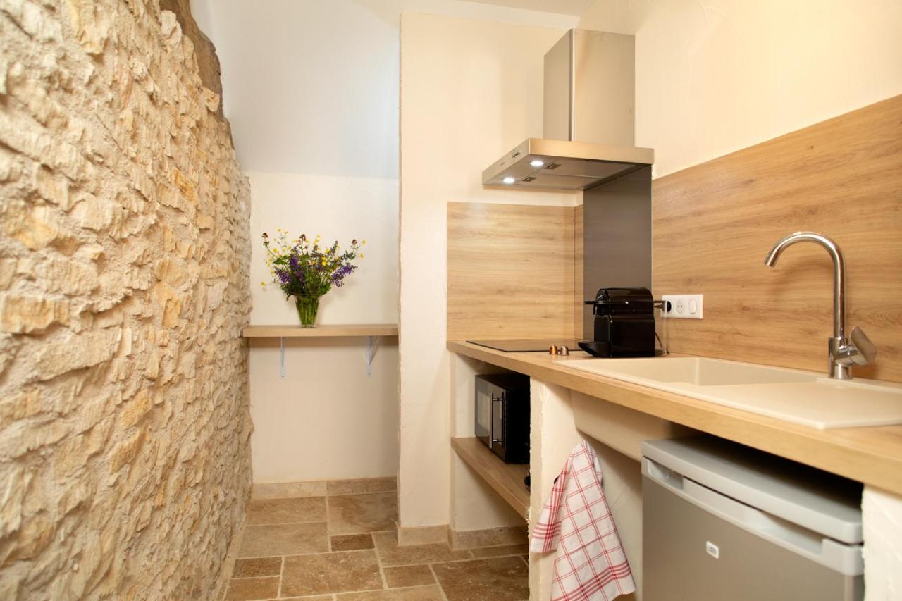 L'Hote Antique - Maison D'Hote- 4 Suites Avec Cuisine Pichanges Экстерьер фото