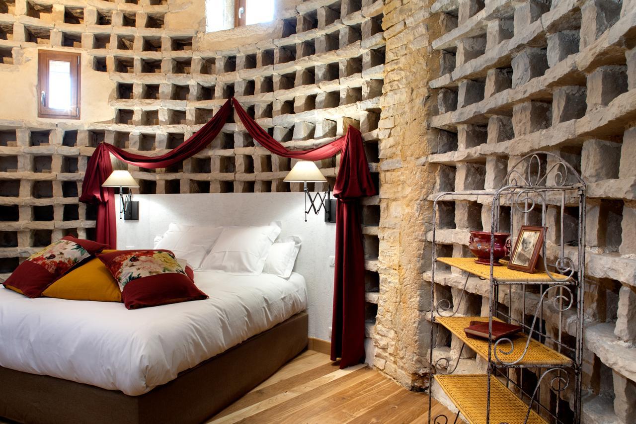 L'Hote Antique - Maison D'Hote- 4 Suites Avec Cuisine Pichanges Экстерьер фото