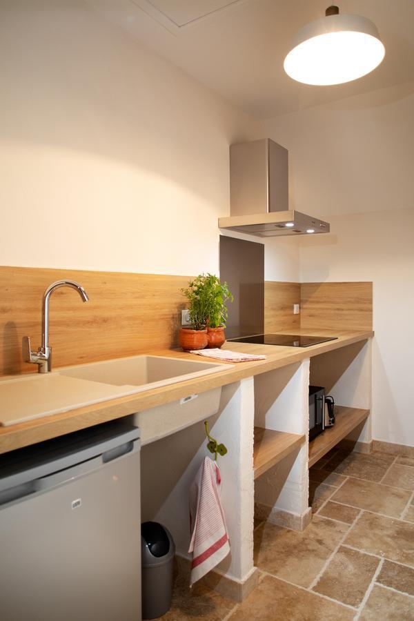 L'Hote Antique - Maison D'Hote- 4 Suites Avec Cuisine Pichanges Экстерьер фото